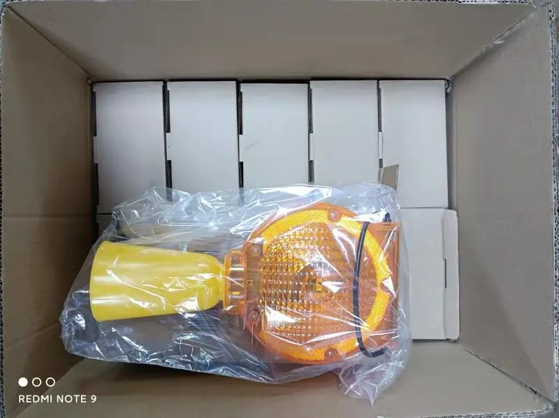 Wholesale Waterproof 16 Flashing Flares LED Traffic Light LED Traffic Road Warning Light