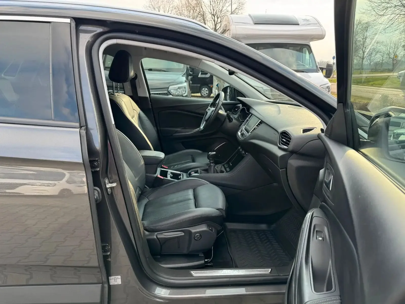 LUXURIOUS CLEAN Used Opel-Grandland X 1.2 Ultimate SUV Available for Delivery