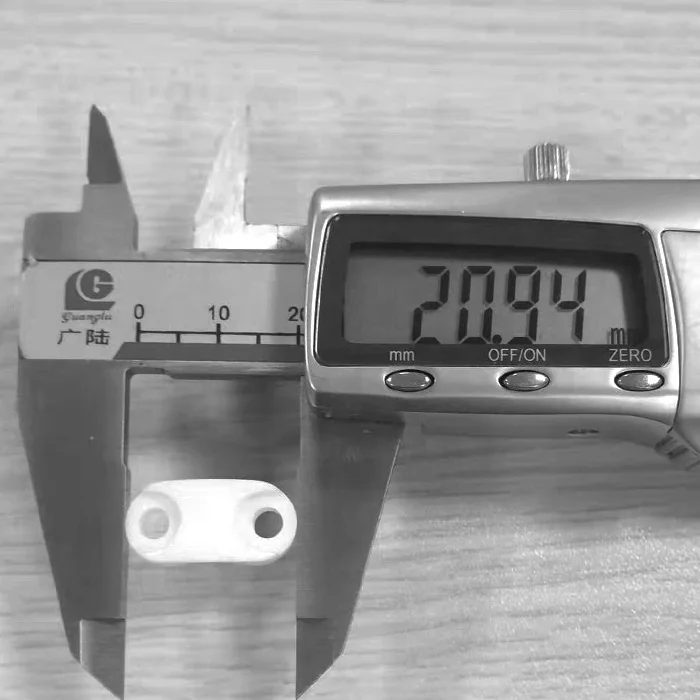 
99#Alumina Ceramic Eyelet Guides for Textile Machines with Low Cost 