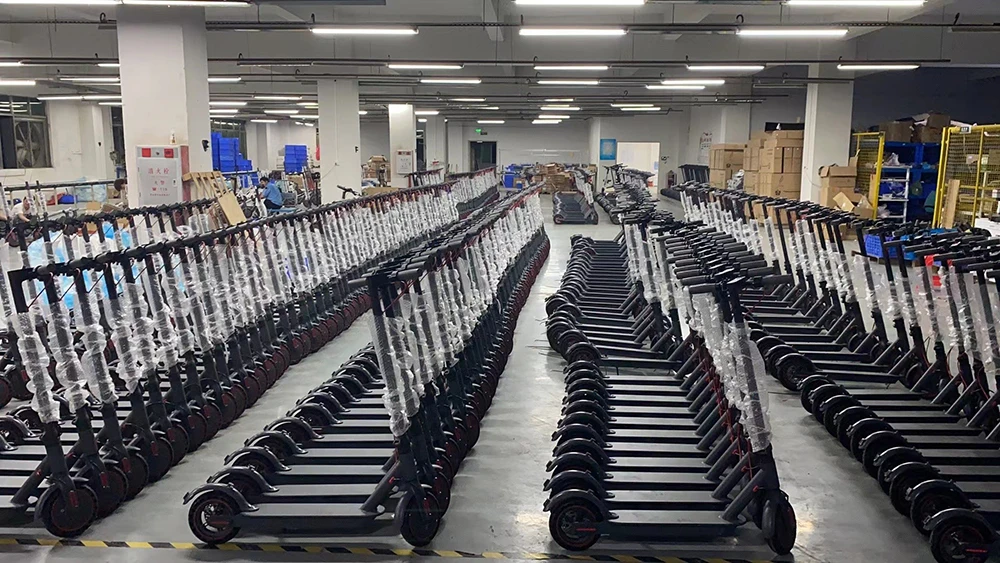 Hot sale MI M365 Pro 2 E Scooter 8.5inch 300w 350wt 350W Adults Cheap Foldable Electric Scooters