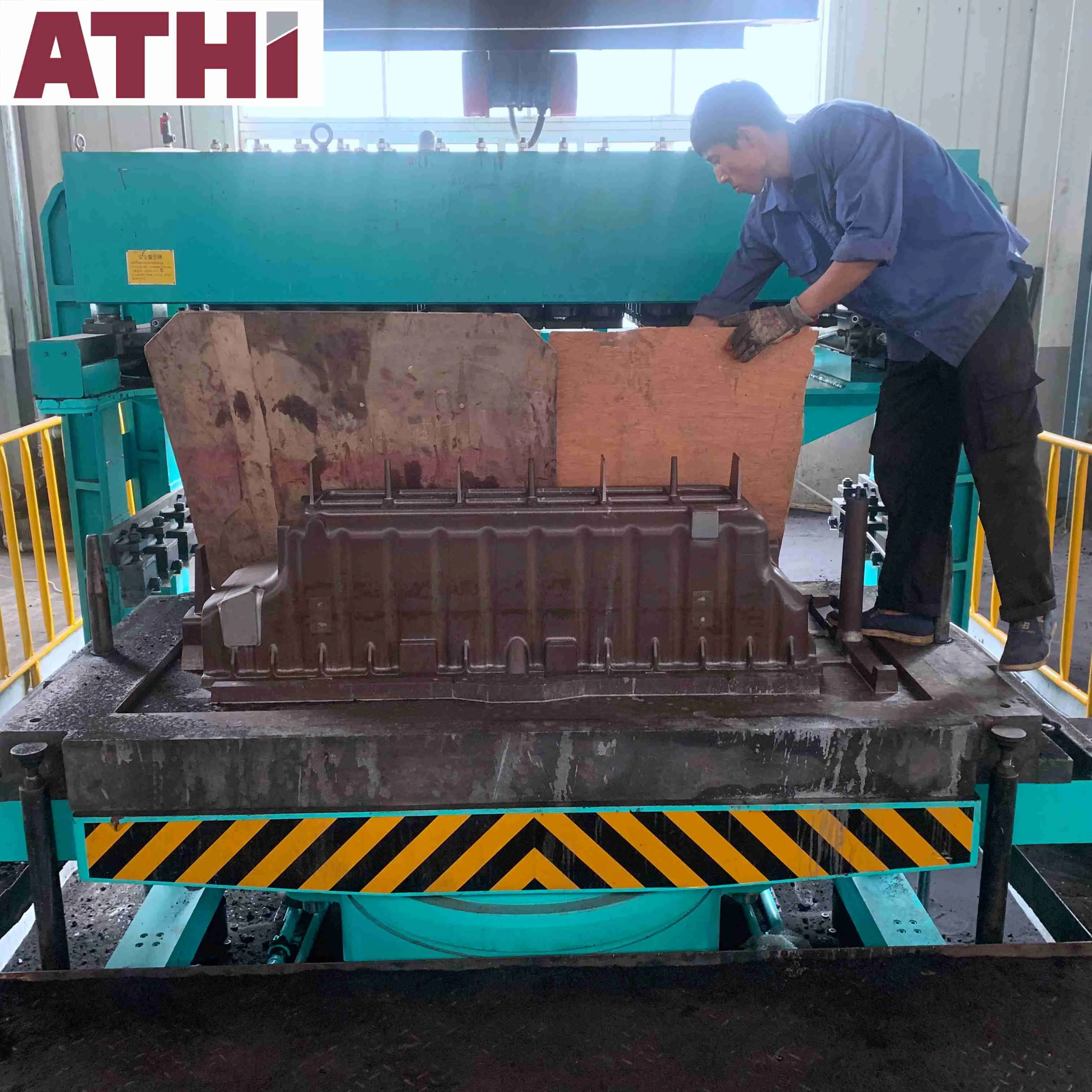 Foundry high pressure sand casting molding machine