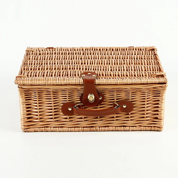 Customized Family Camping Hamper Wicker Picnic Basket with Lid