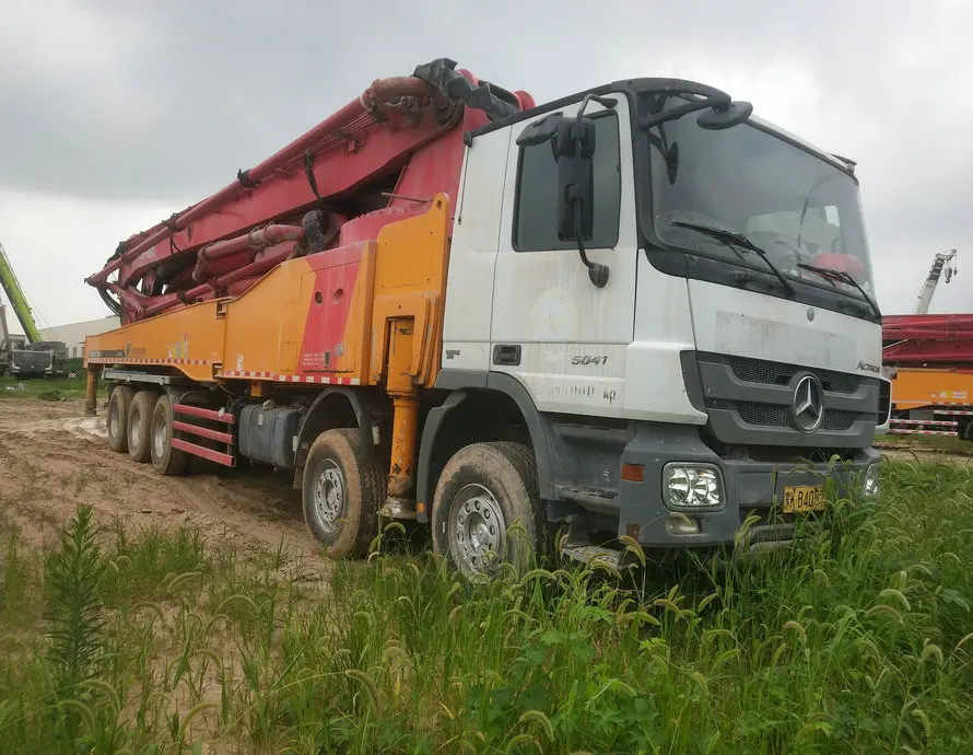 70M concrete pump origin China used truck-mounted concrete pumps for sale