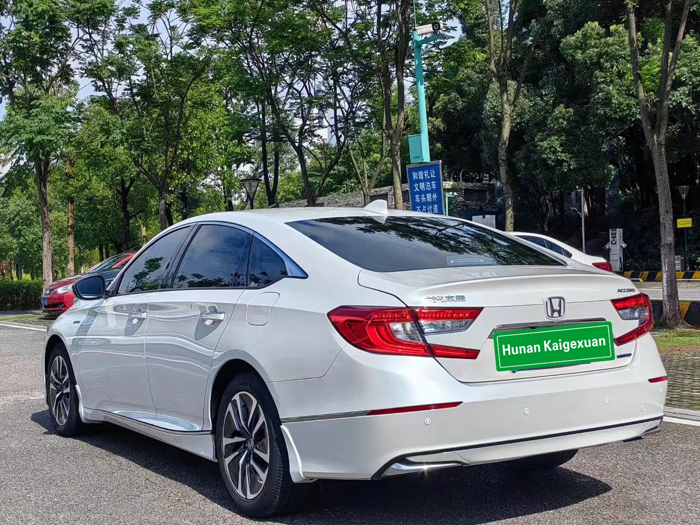 Оптовая продажа 2020 H-onda Accord Rui Hybrid 2.0l Ruizhi Edition недорогой и высококачественный Подержанный автомобиль из Китая
