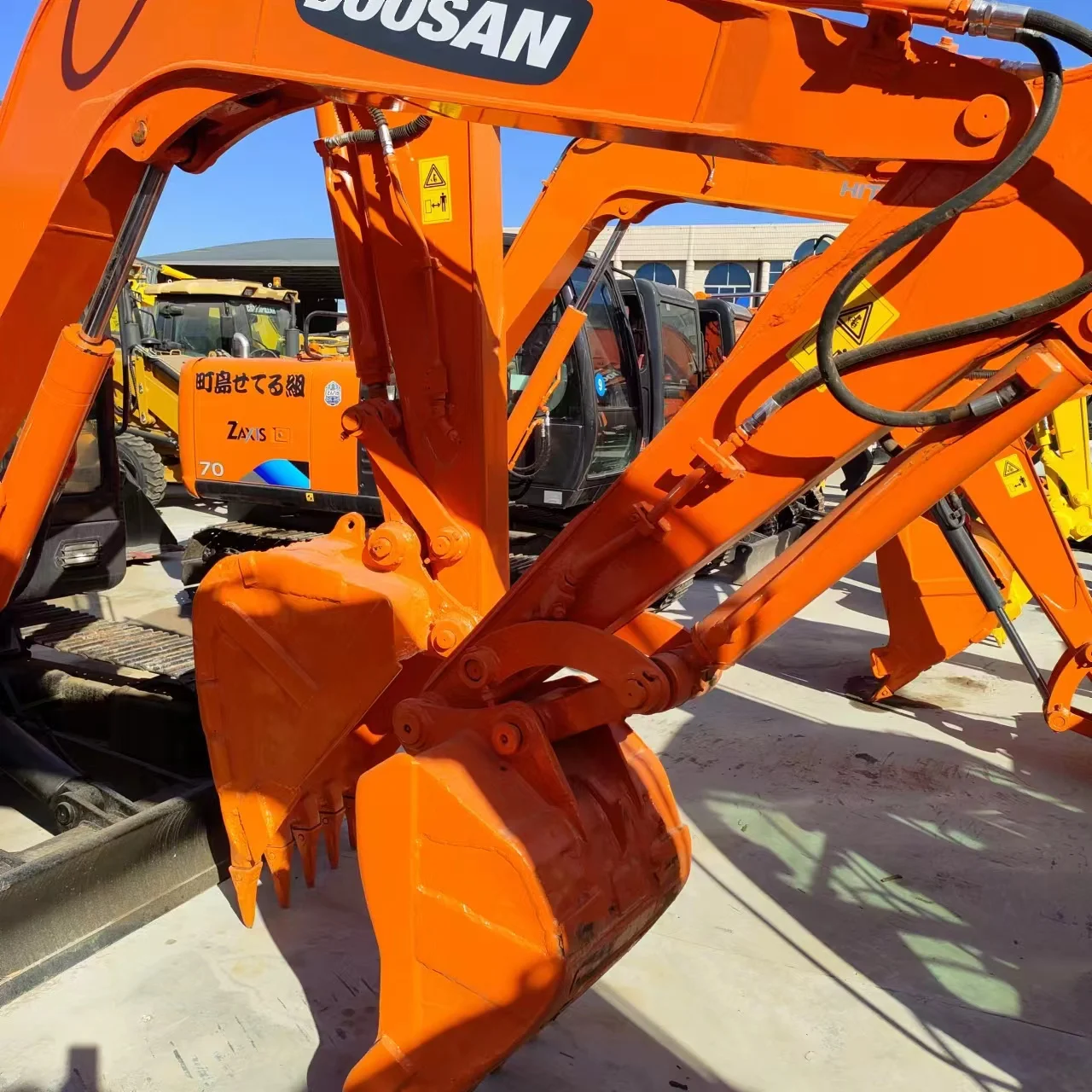 Лидер продаж новинка 5 тонн 0 175 м3 ковшовый экскаватор doosan dh55 по низким ценам