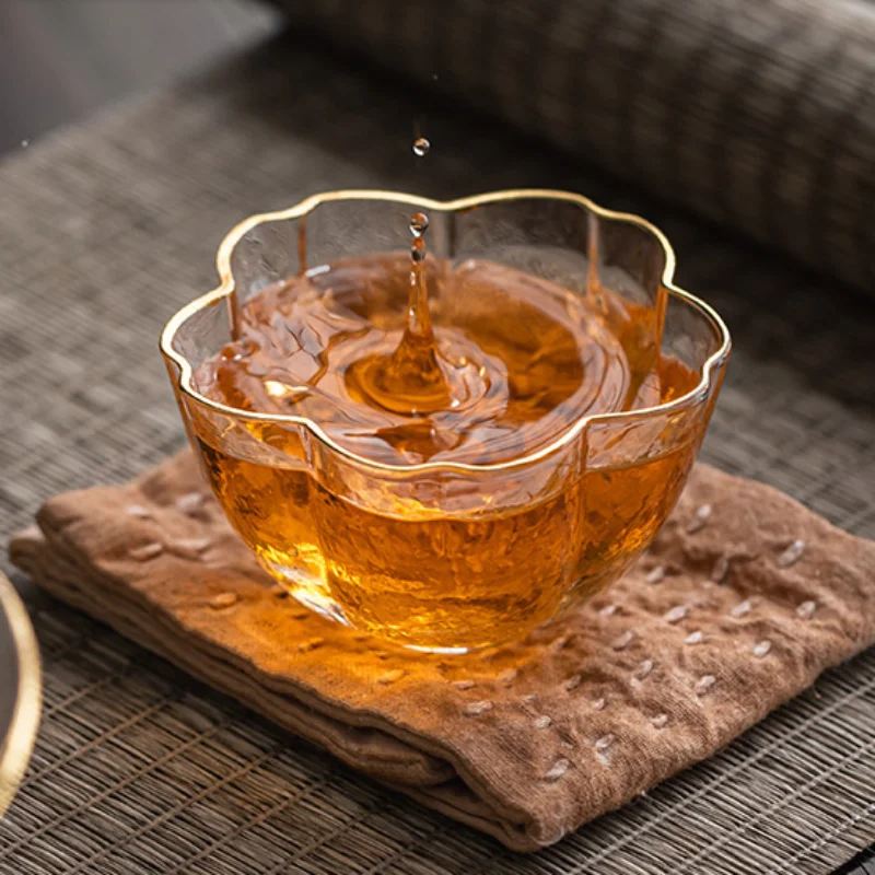 Hand Made Fancy Design Gold Rimmed Japanese Style Sake Glass Cup Tea Glasses Hammered