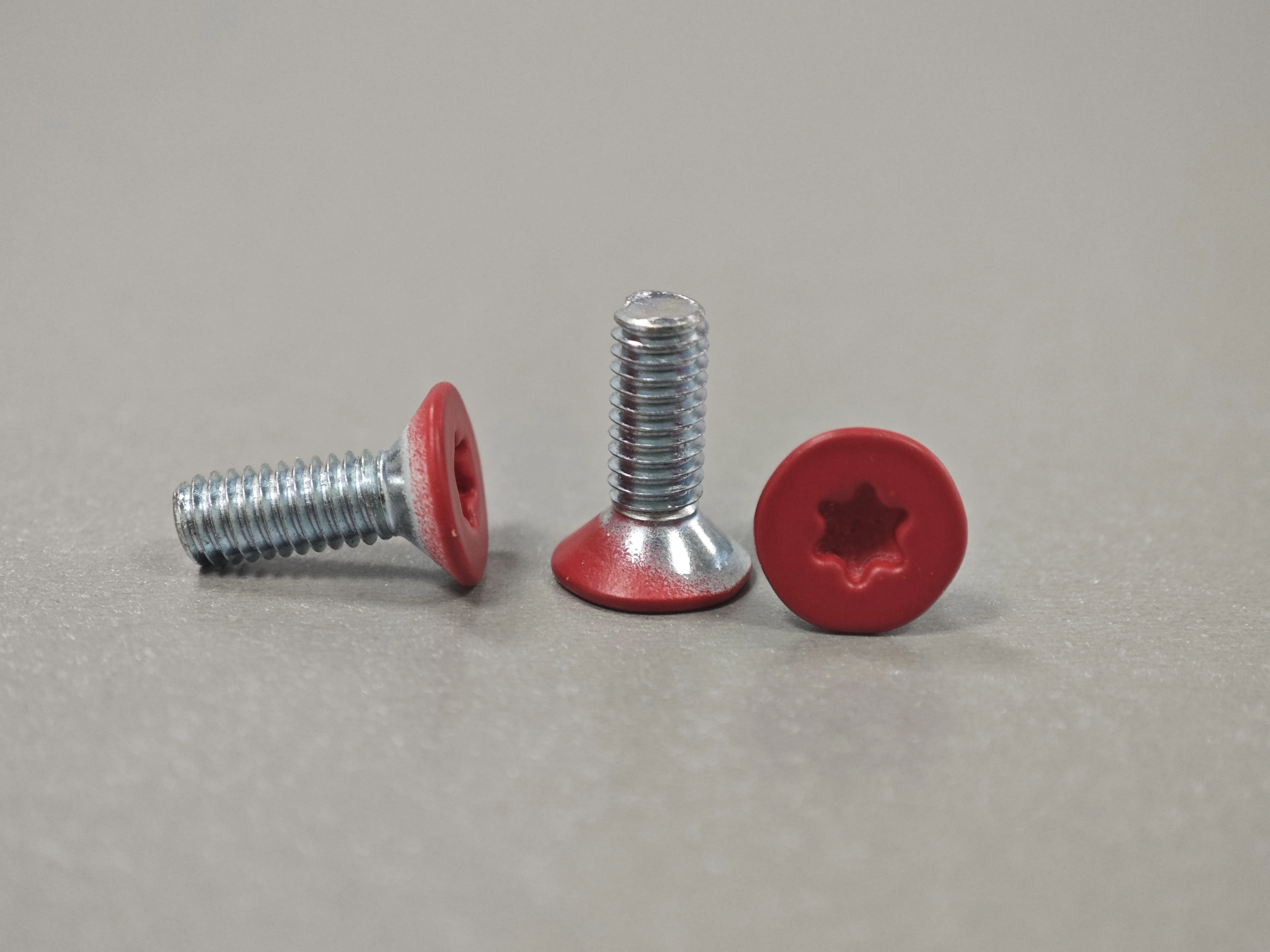 Custom Stainless Steel Red Nylock patch Hexagon Torx Cross Recess Pan Head Machine Screw