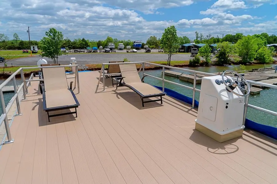 Kinlife Large Tanker Boat 50-Person Capacity Safe and Stable Easy to Control for Entertainment and Passenger Use