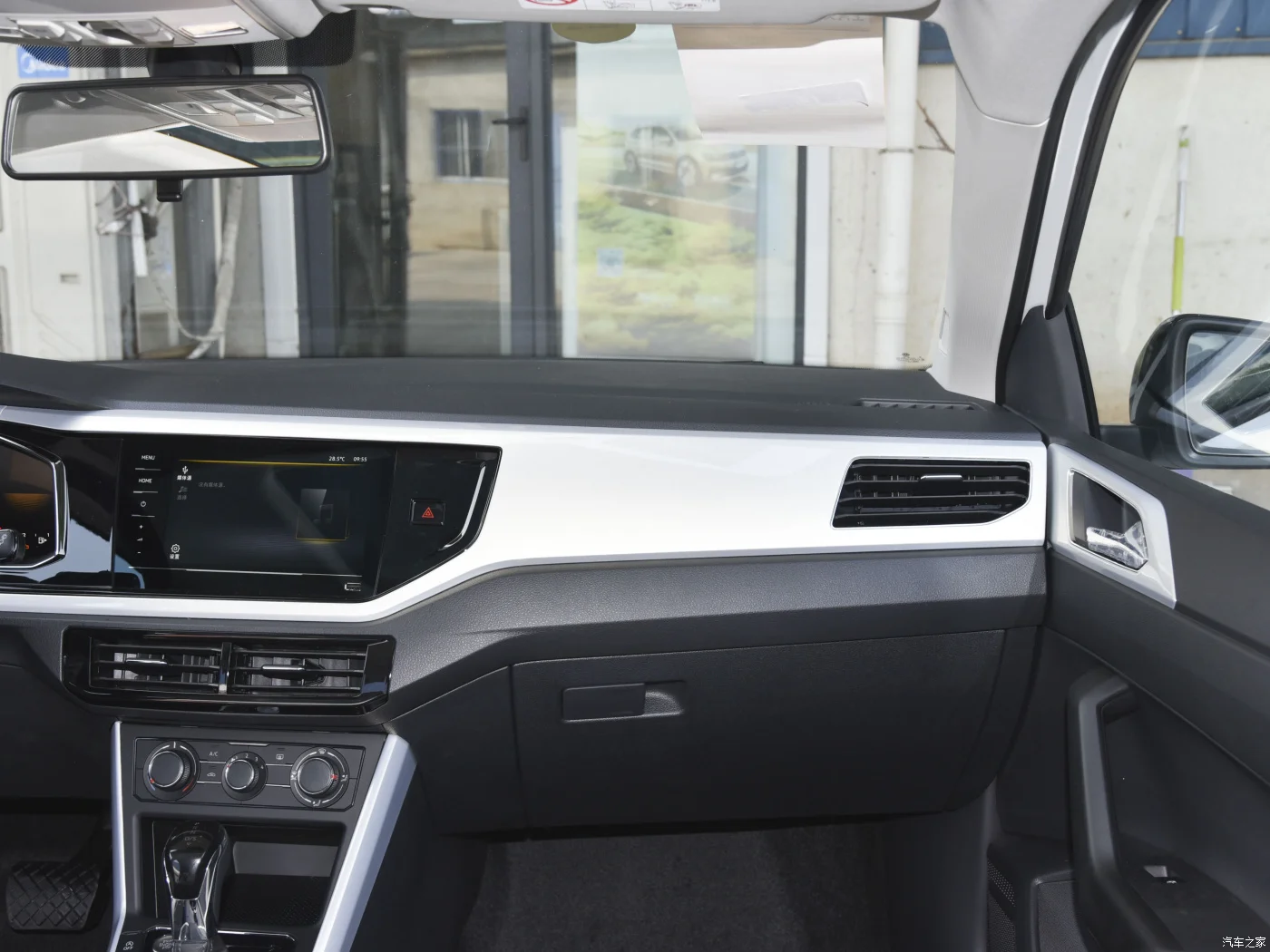 2024 Volkswagen T-Cross 300TSI DSG Comfort Edition 1.5L двигатель бензиновый автомобиль FWD 5 мест SUV для продажи