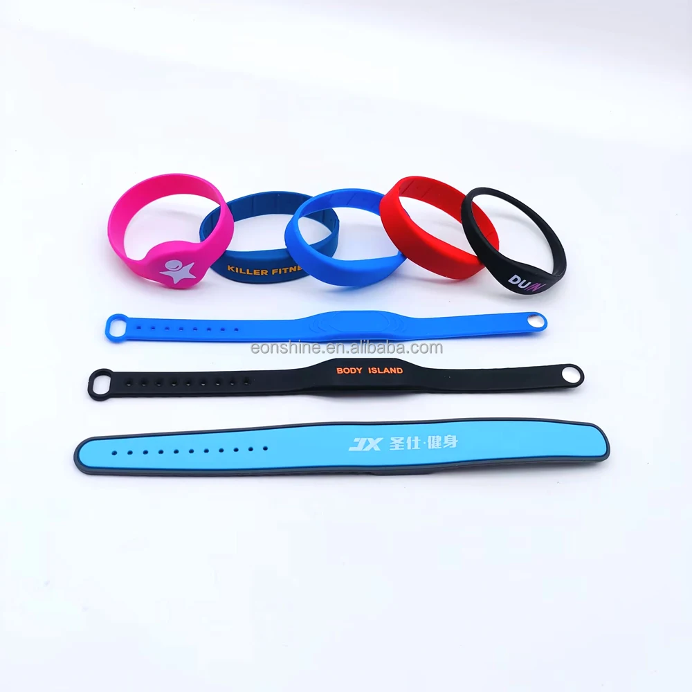 Custom Logo Programmable Smart Wristband Swimming Pool Waterproof Silicone Rubber RFID Bracelet