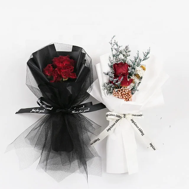 wholesale mini flower bouquet natural little small dry flowers corsage dried flowers for Party Wedding Decoration