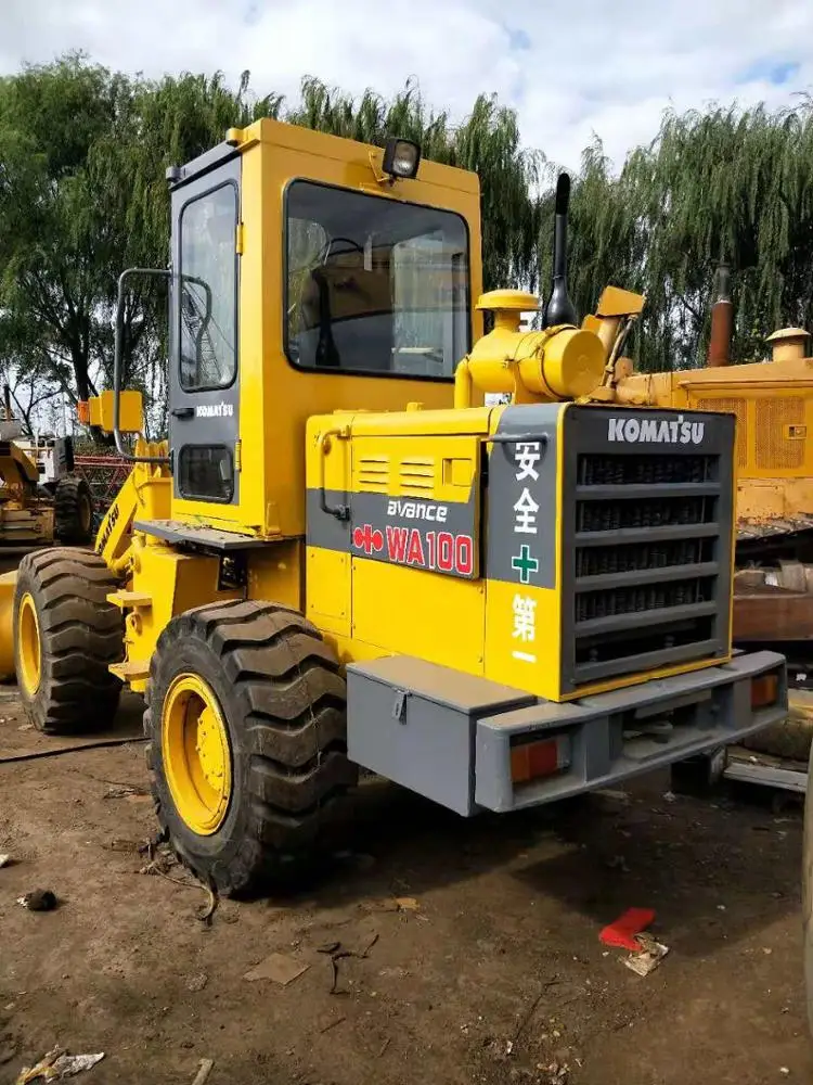Б/у Колесный погрузчик Komatsu WA100 по лучшей цене колесный 100 с отличной