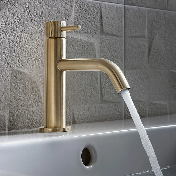 New Handle High Quality Solid Brass Chrome Bathroom Mixer Single Handle Bathroom Basin Faucets Gold Brushed