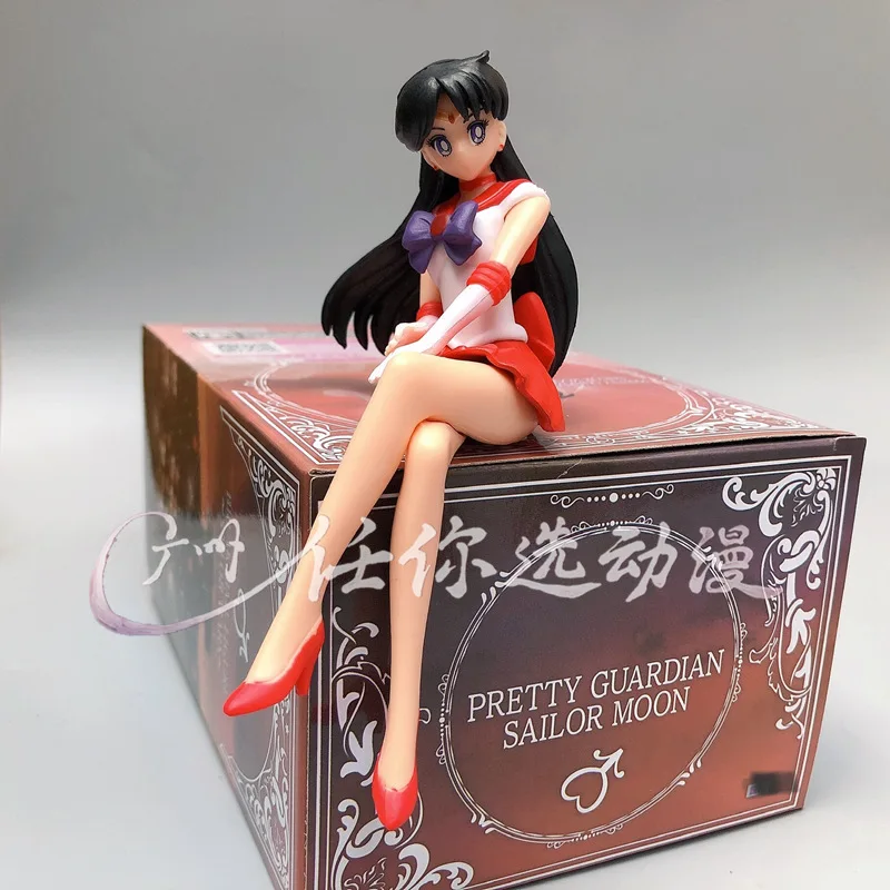 japanese Anime Noodles Ornament Seated Tsukino Usagi PVC sailor moon figure siting down  sailor moon action figure