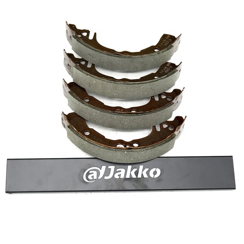 Полуметаллические автомобильные тормозные колодки Jakko K2350 04495-52010 высокого качества для TOYOTA