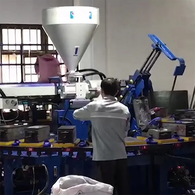 New Arrivals Customized products Chinese hot selling plastic  blowing air fashion slippers shoes injection moulding machine