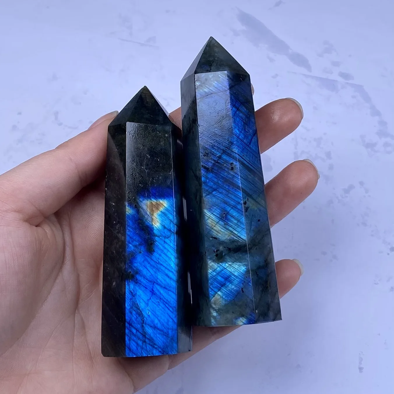 Wholesale Natural Crystal Point Healing Blue Flash Labradorite Crystal Tower For Sale