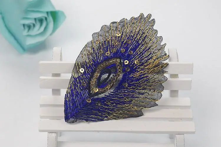 Wholesale cheap iron on ostrich feathers and eye patch 4 inch heat press peacock feather embroidered patches for clothing dress
