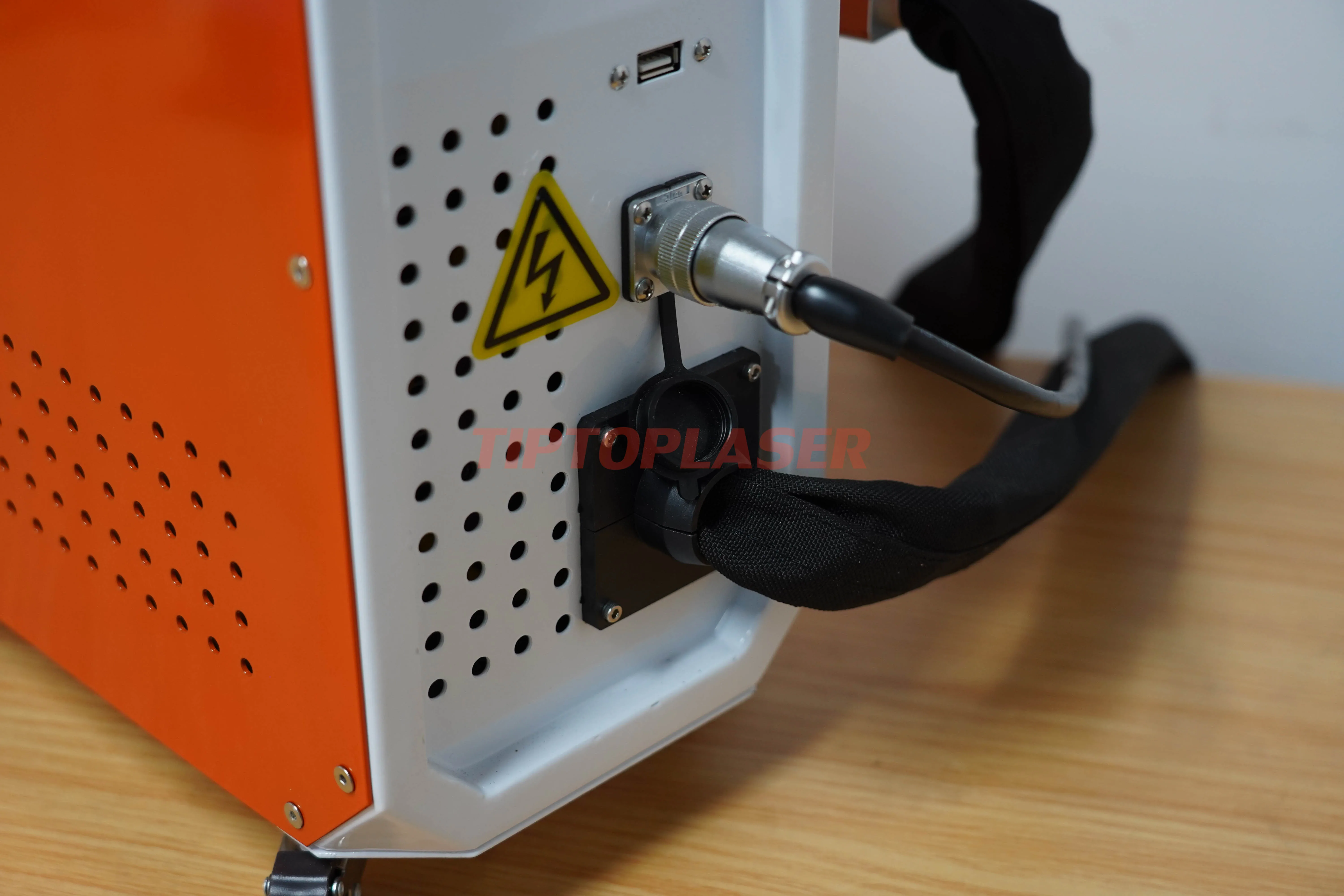 buy handheld metal 100w laser cleaning machine systems price rust removal for engine wood oil paint steel iron cleaner portable