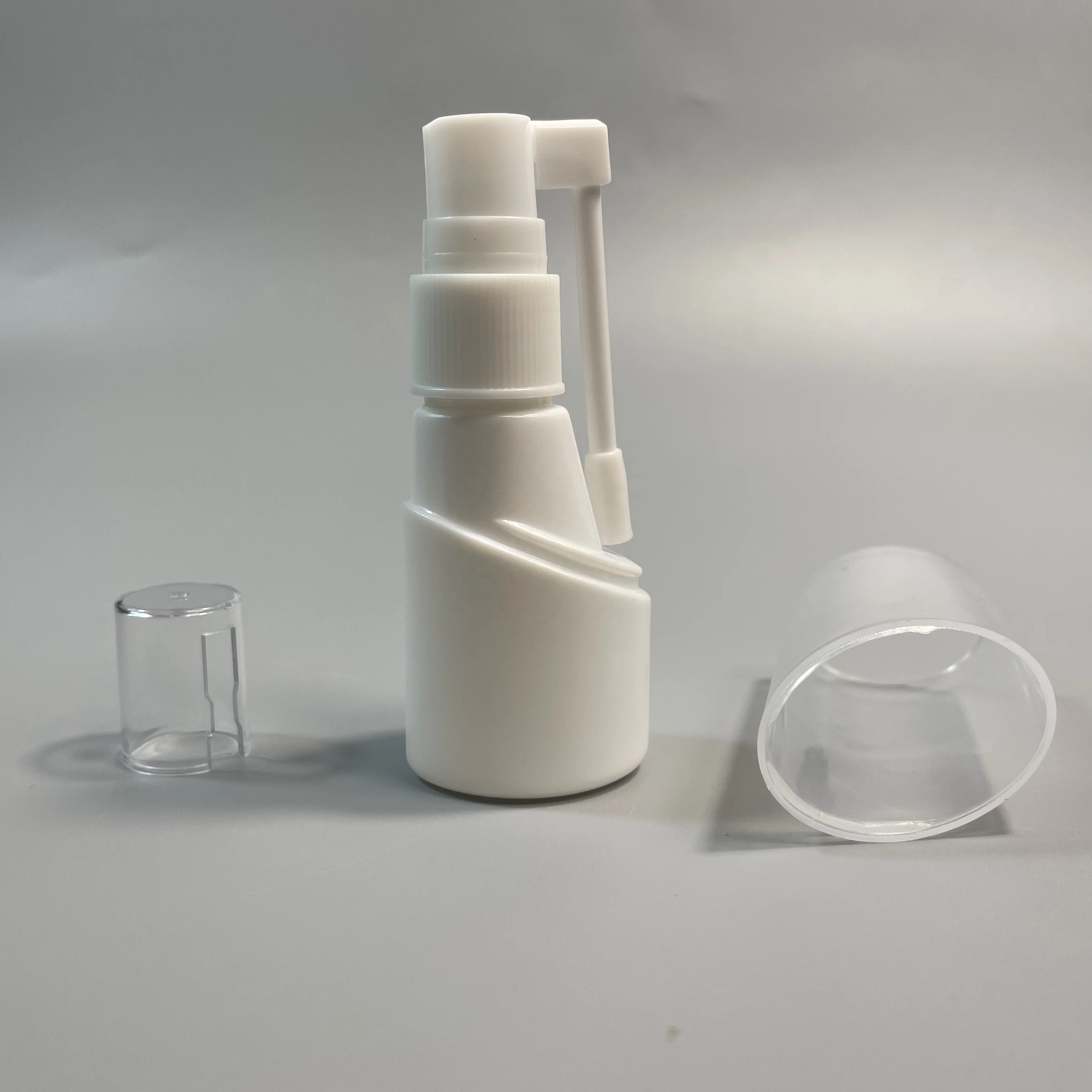 18/410 White Plastic Medical Nasal Spray With Long Nozzle White Mouth Nasal Throat 30ml Spray Pump Bottle