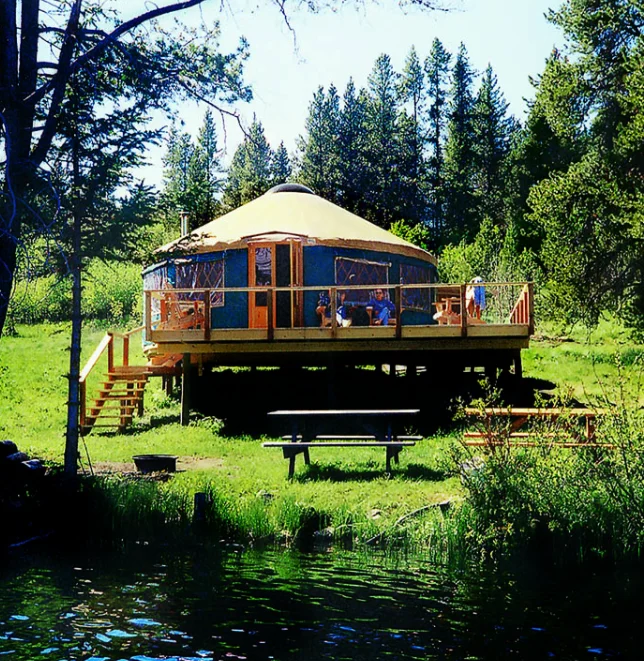 Fashion beautiful sturdy durable oversized space European yurt travel camping tent