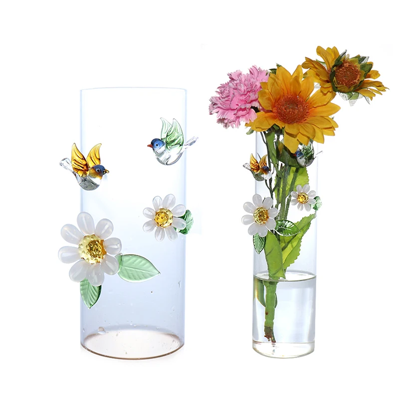 Очаровательная прозрачная цветная винтажная прозрачная стеклянная ваза с цветами
