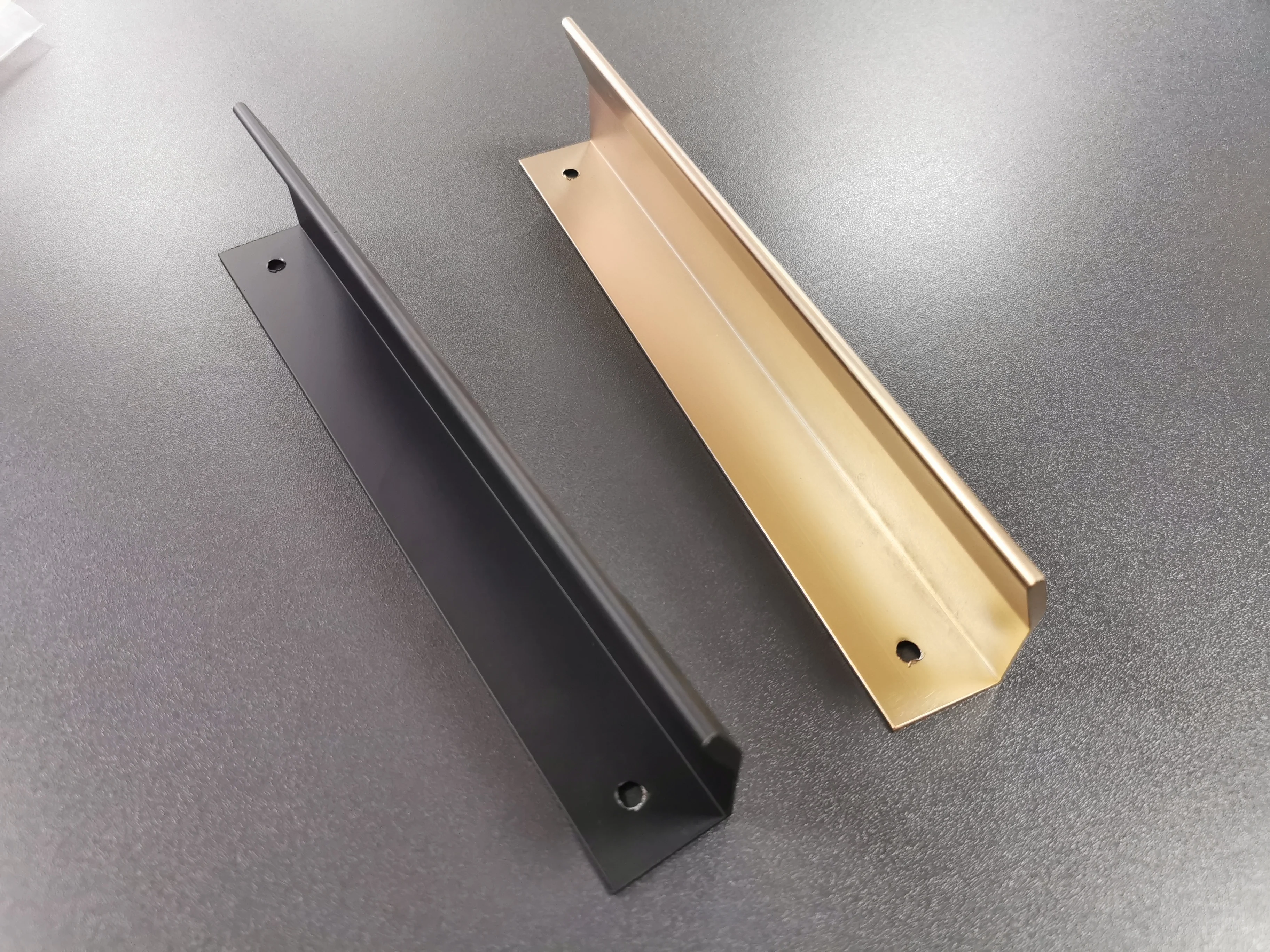 Oxidation painting electroplating Customized gold door handle luxury aluminum door handle for camping-cars