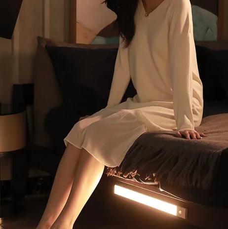 Intelligent Wireless Sensor Light Human Body Induction Lamp Battery Operated LED Night Lighting