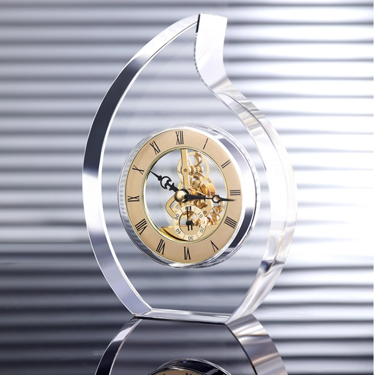 K9 Home Decorative Mechanical Table Clock for Business Giveaways Souvenir Transparent Unique Custom Crystal Customized Logo