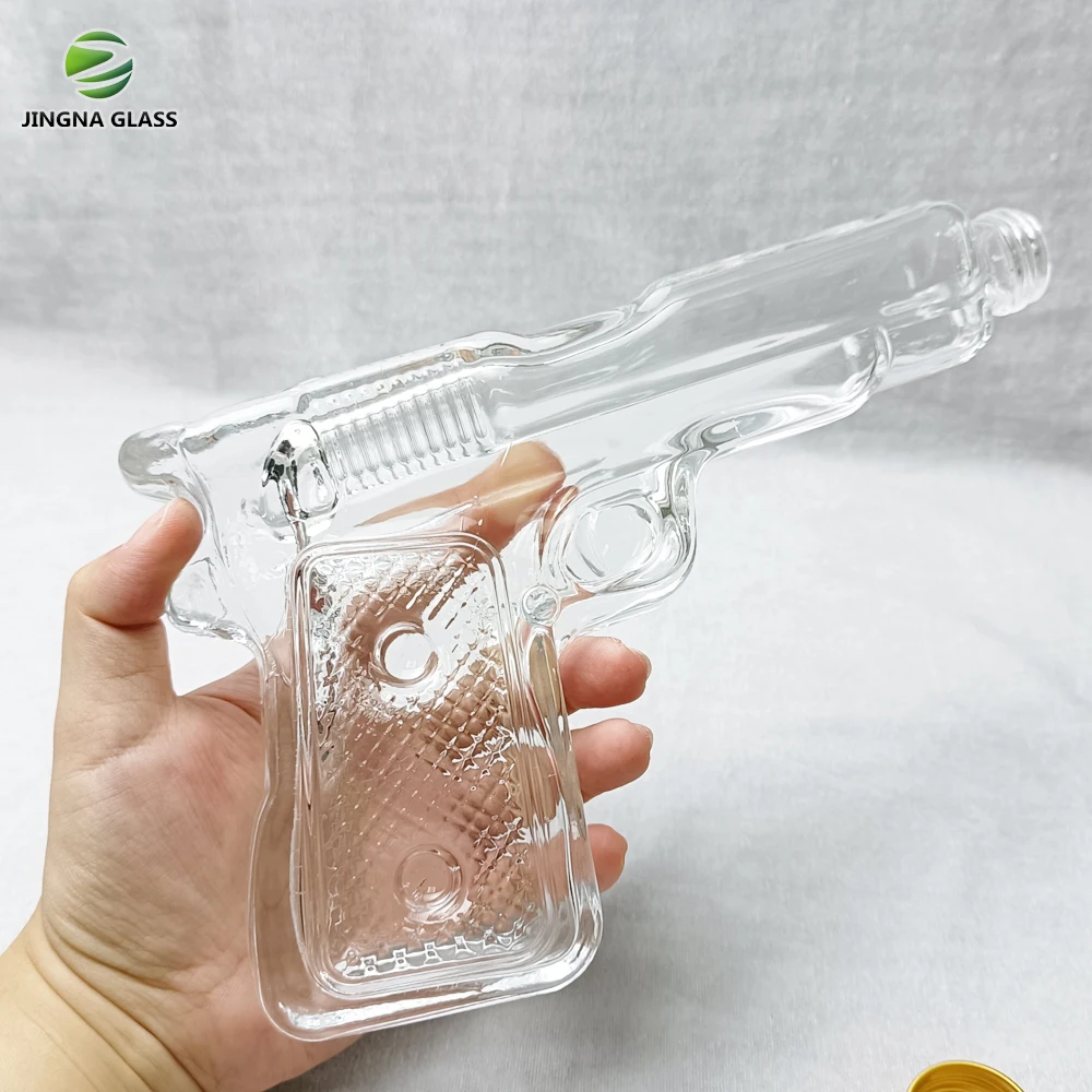 JINGNA Recyclable ak47 gun shape customized  220ml 500ml wine bottle whisky brandy vodka glass bottle