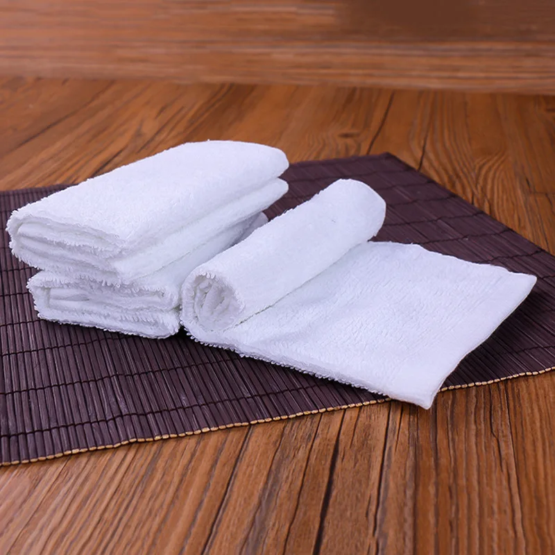 Cheapest 100% Cotton Disposable White Soft Airline Flight  Small Hand Towel