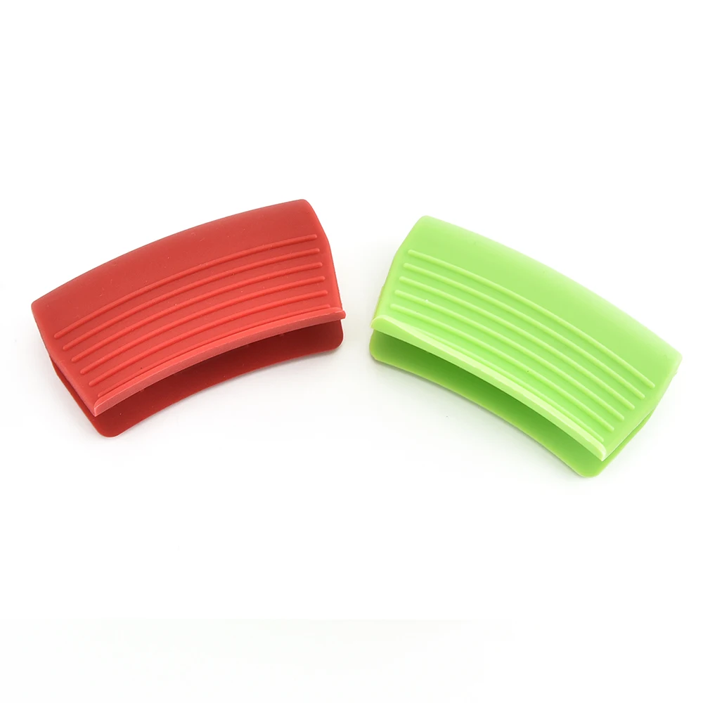 Factory Tik  Tok Hot Selling Factory Heat Insulation pot handle silicone Mini Oven Gloves