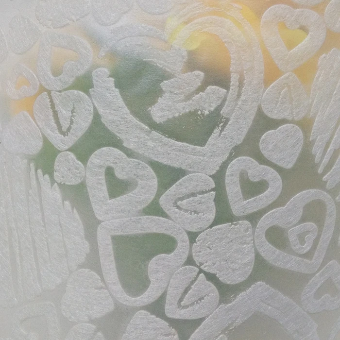 Biodegradable Flower Wrapping Non-Woven Fabric Customized Polypropylene Nonwoven Fabric Embossing Flowers Pack Celebration