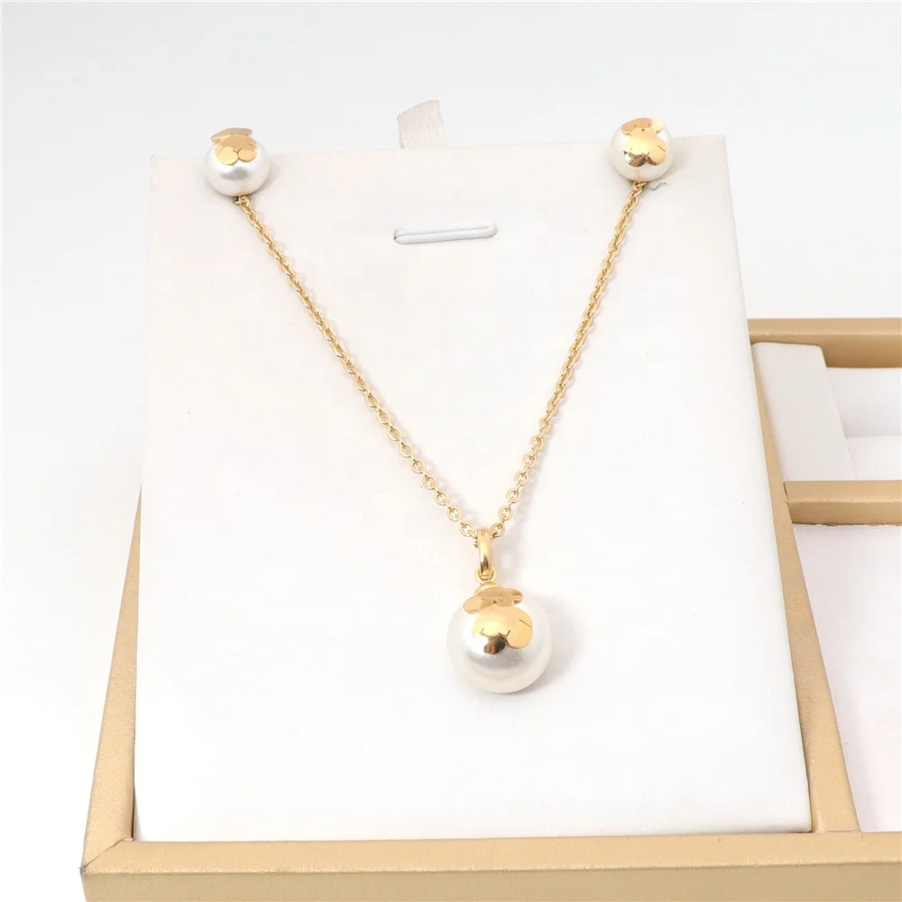 18K Gold Plated Pearl Necklace Jewelry Set Shell Pendant Necklace Women Stud Earring Set