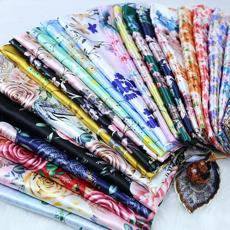 Новое поступление атласная ткань из 100% полиэстера с цифровым принтом весенне-летнее платье модные текстильные ткани