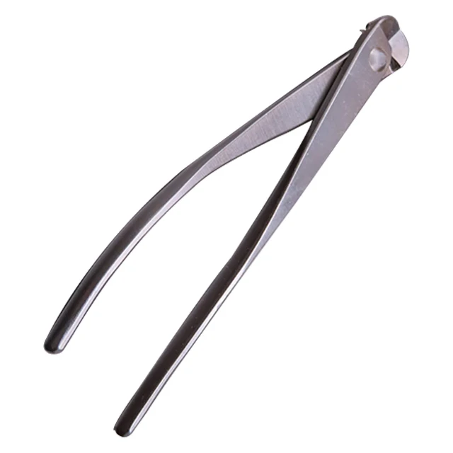 Mini wire rope cutter with compact and light weight features