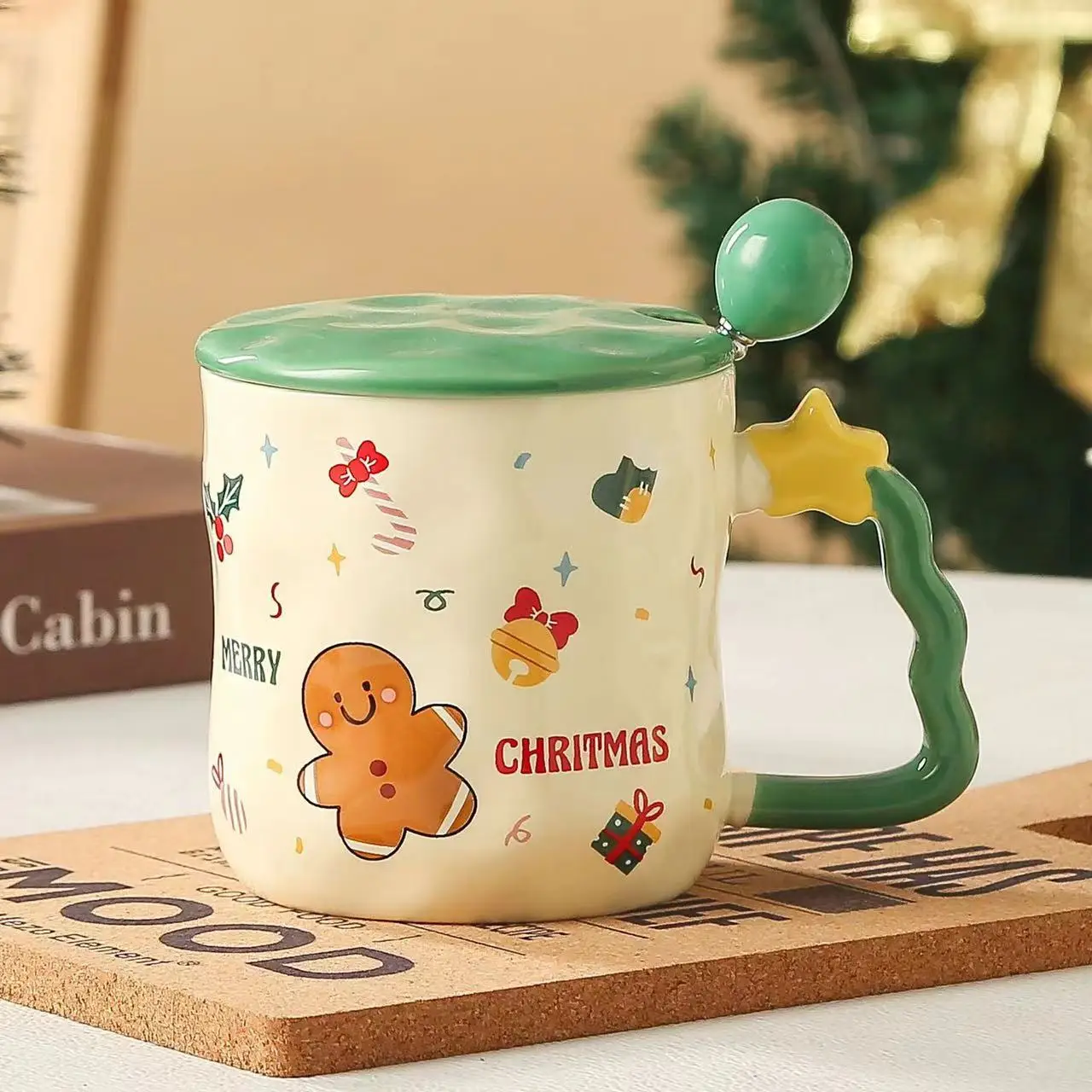 Good Selling 2024 Christmas Mug Ceramic 2024 New Mug with Lid and Spoon Santa Mug Christmas Gift