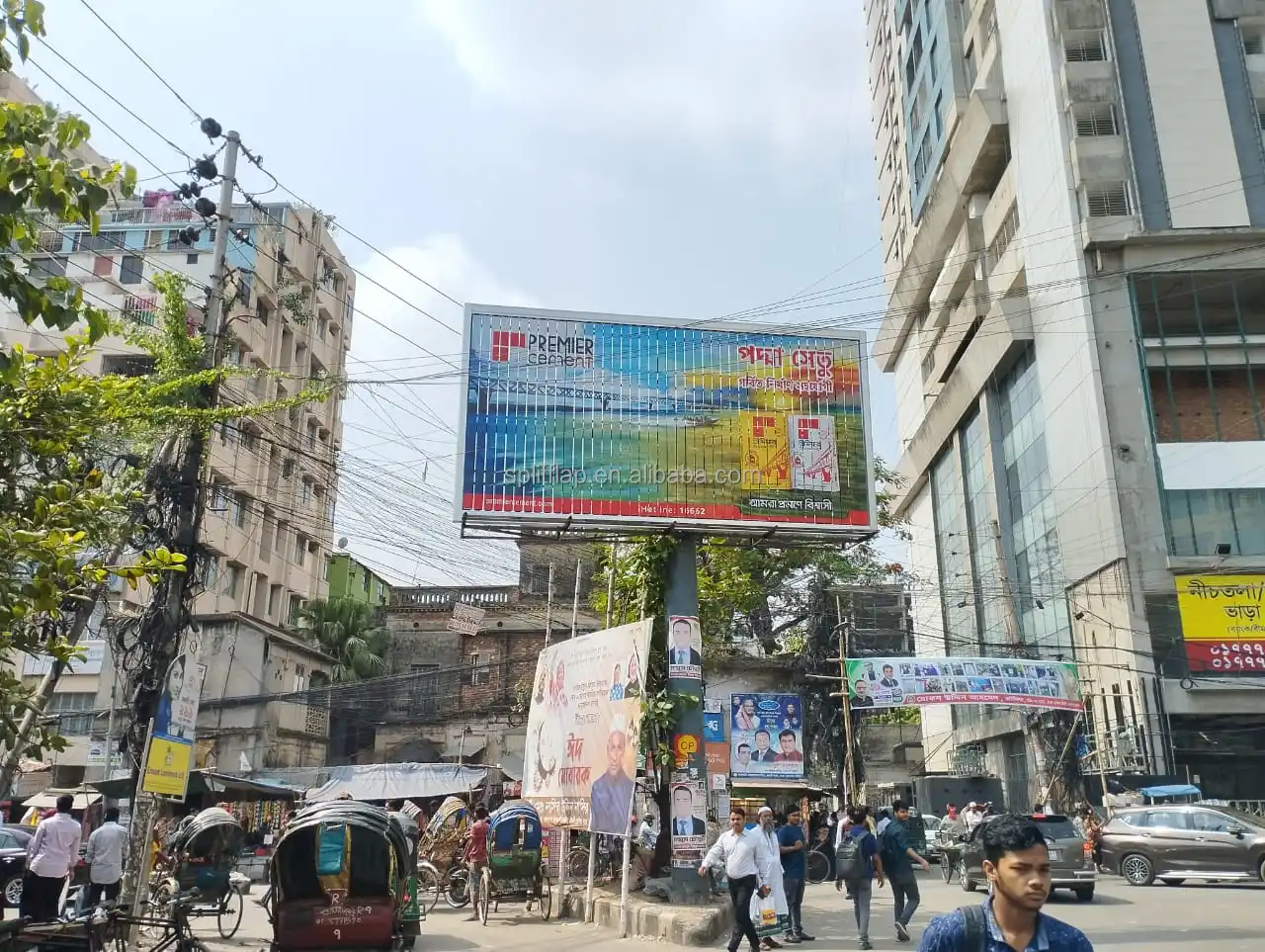 Three Sides Billboard Outdoor Advertising sign Trivision Billboard