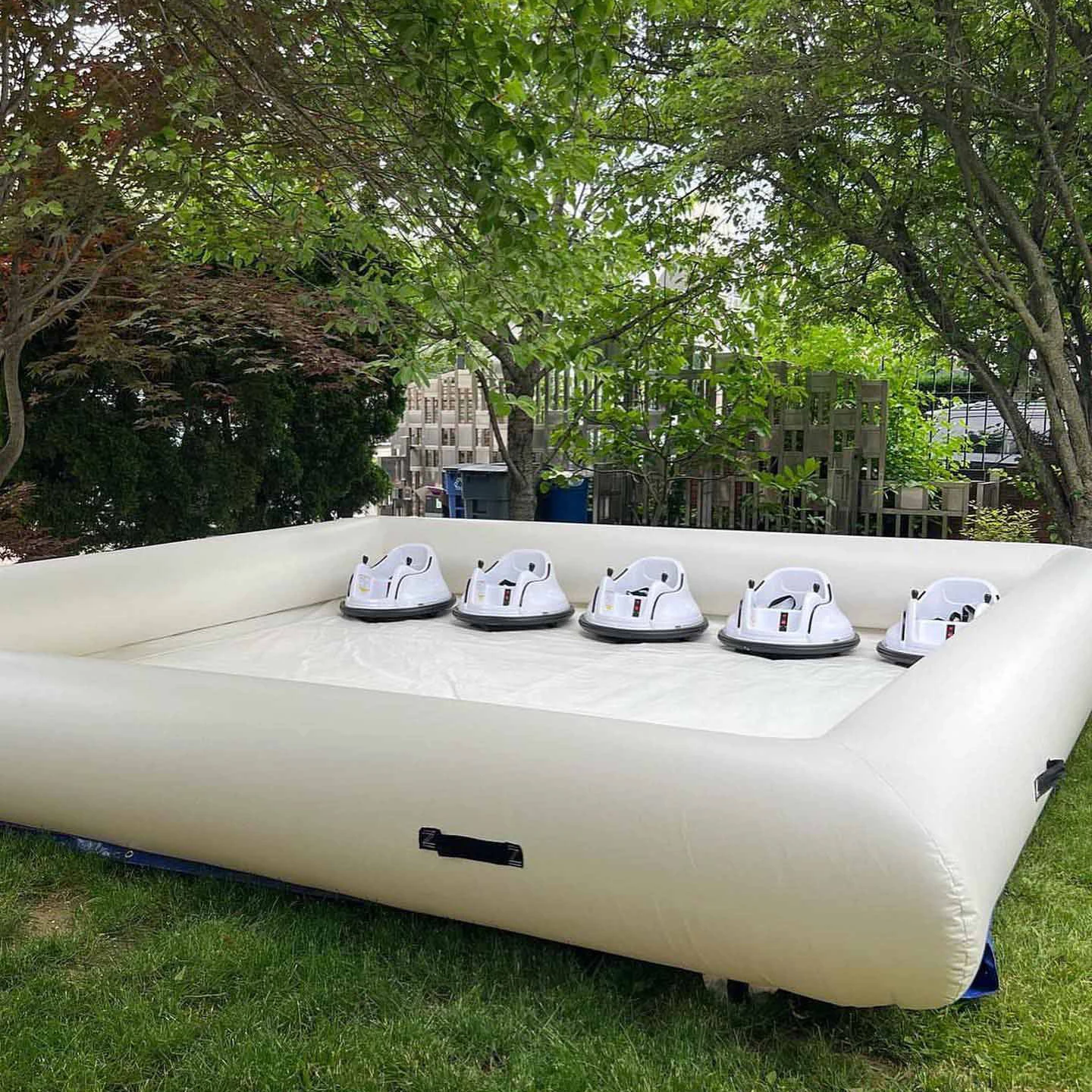 Hot Sale Inflatable Perimeter Inflatable Race Track For Bumper Cars Inflatable Bumper Car Venue