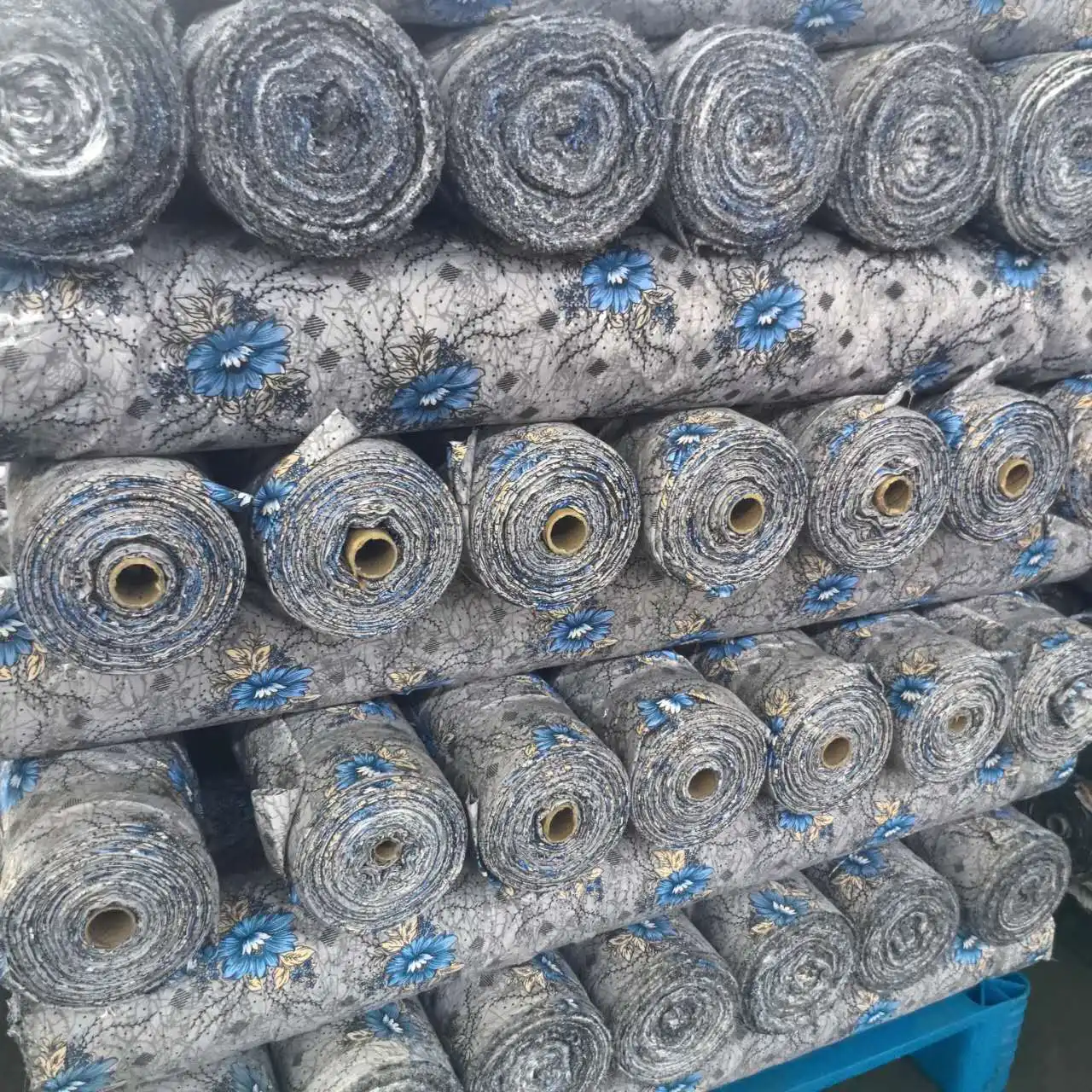 china suppliers 100polyester fabric home textile bulk polyester bed sheet fabric for bedding telas al por mayor textiles