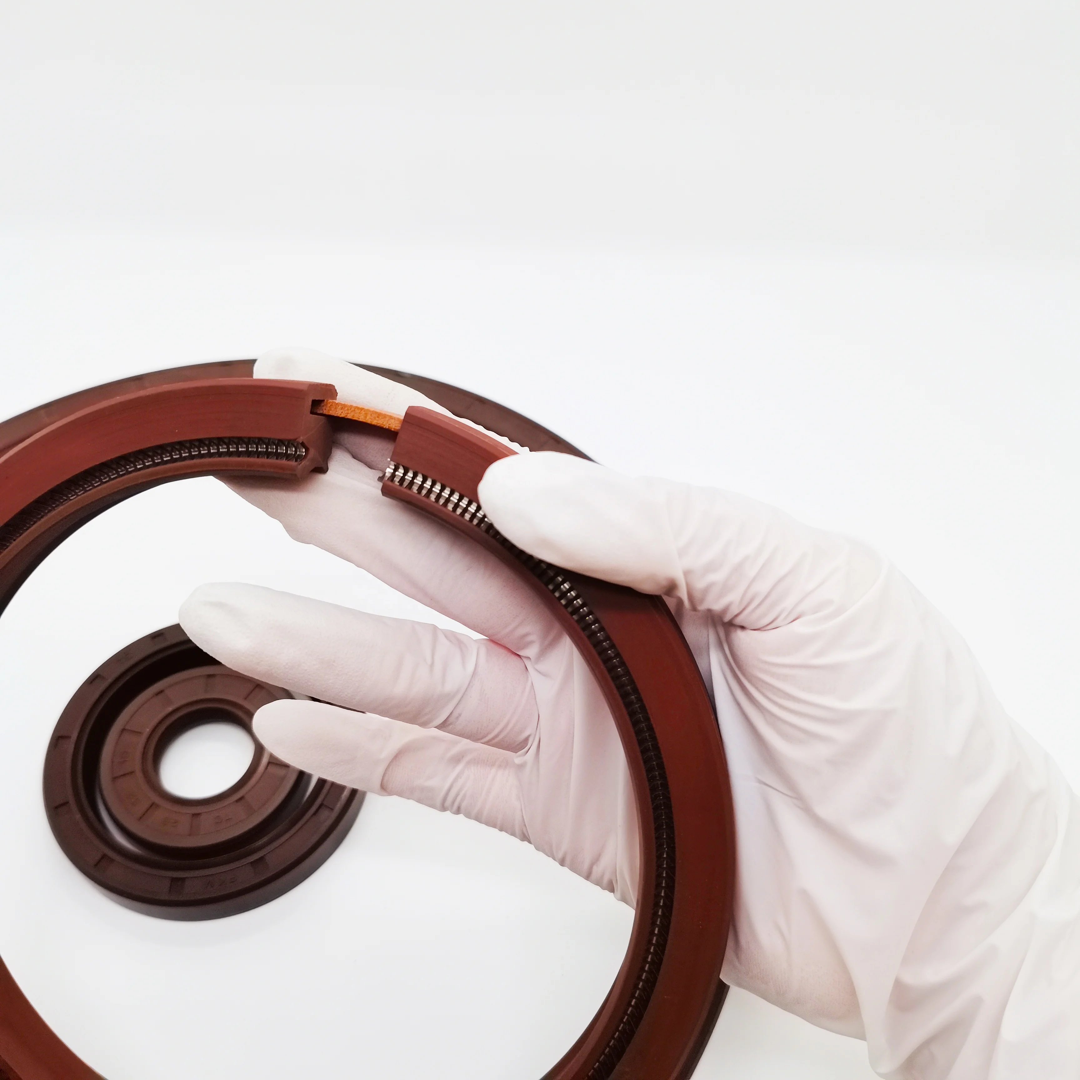 CFNAK Good quality skeleton oil seal NBR/ FKM rubber seals national skeleton TC oil seal