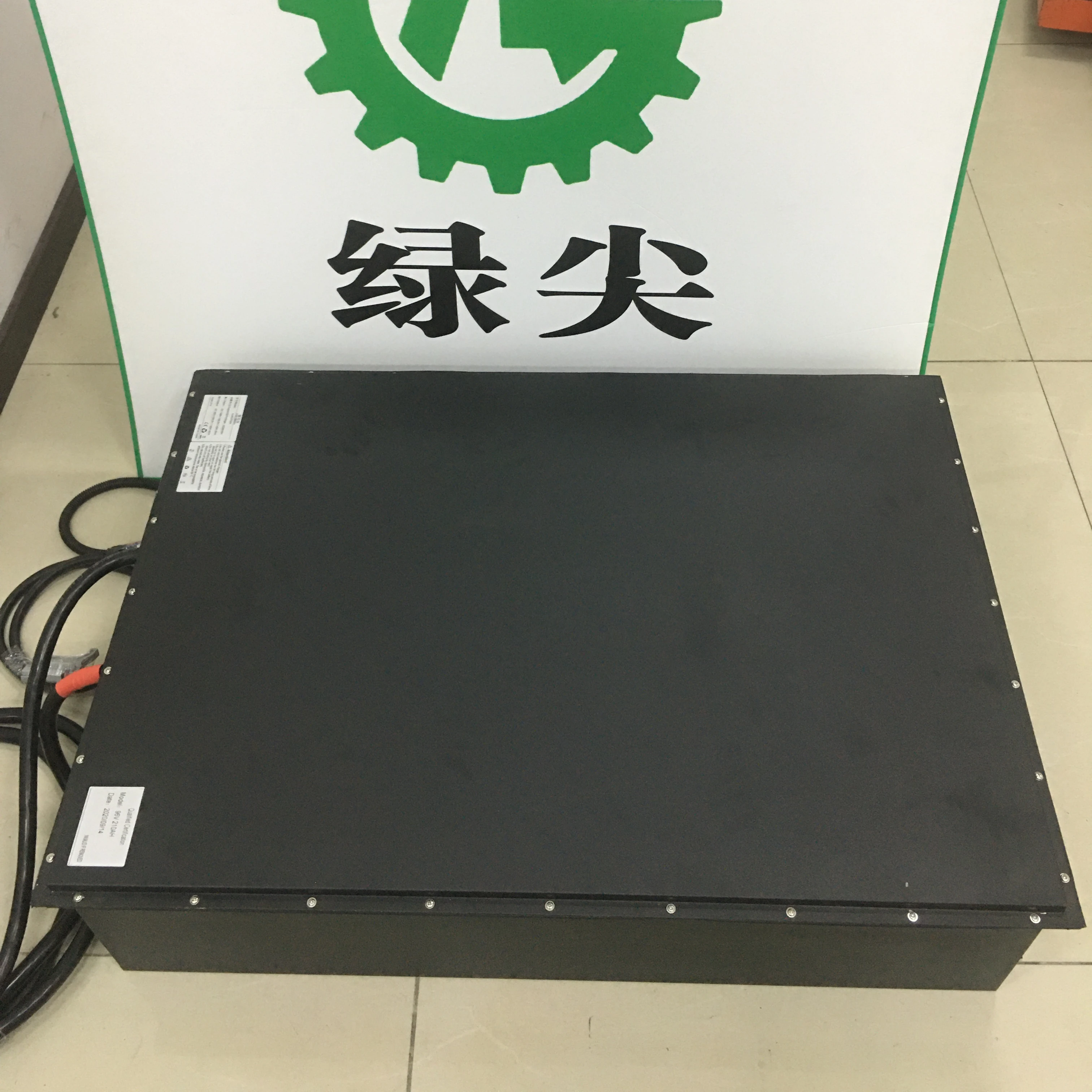 96V 180Ah  lithium ion rechargeable battery pack