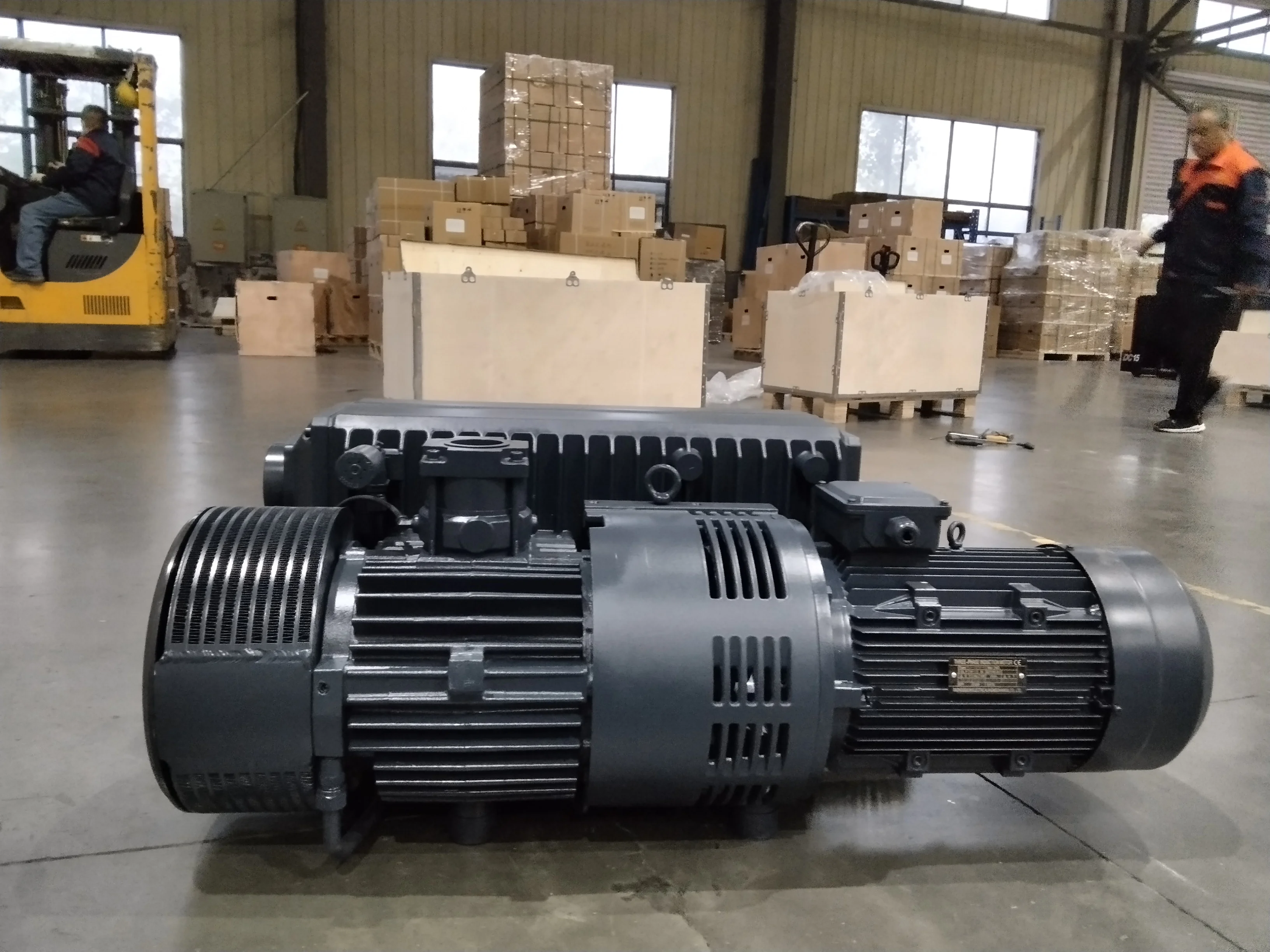 China Factory JQT 300m³/h  Industrial Grade Oil Rotary Vane Pump For Membrane Vacuum Press