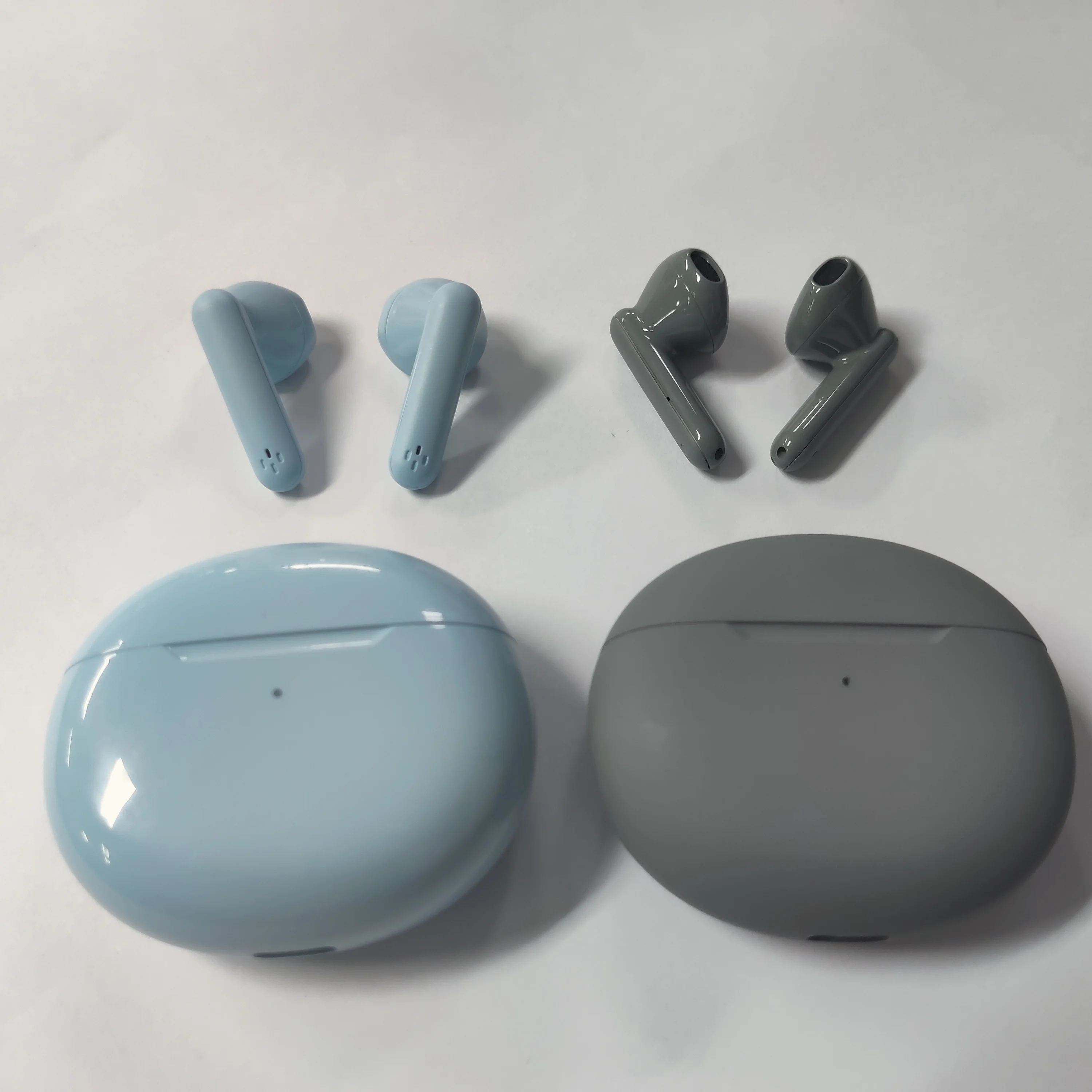 Hot Sales Mini Wireless Bluetooth Earbuds Ear pods 51 Version In ear Headphones J56 TWS