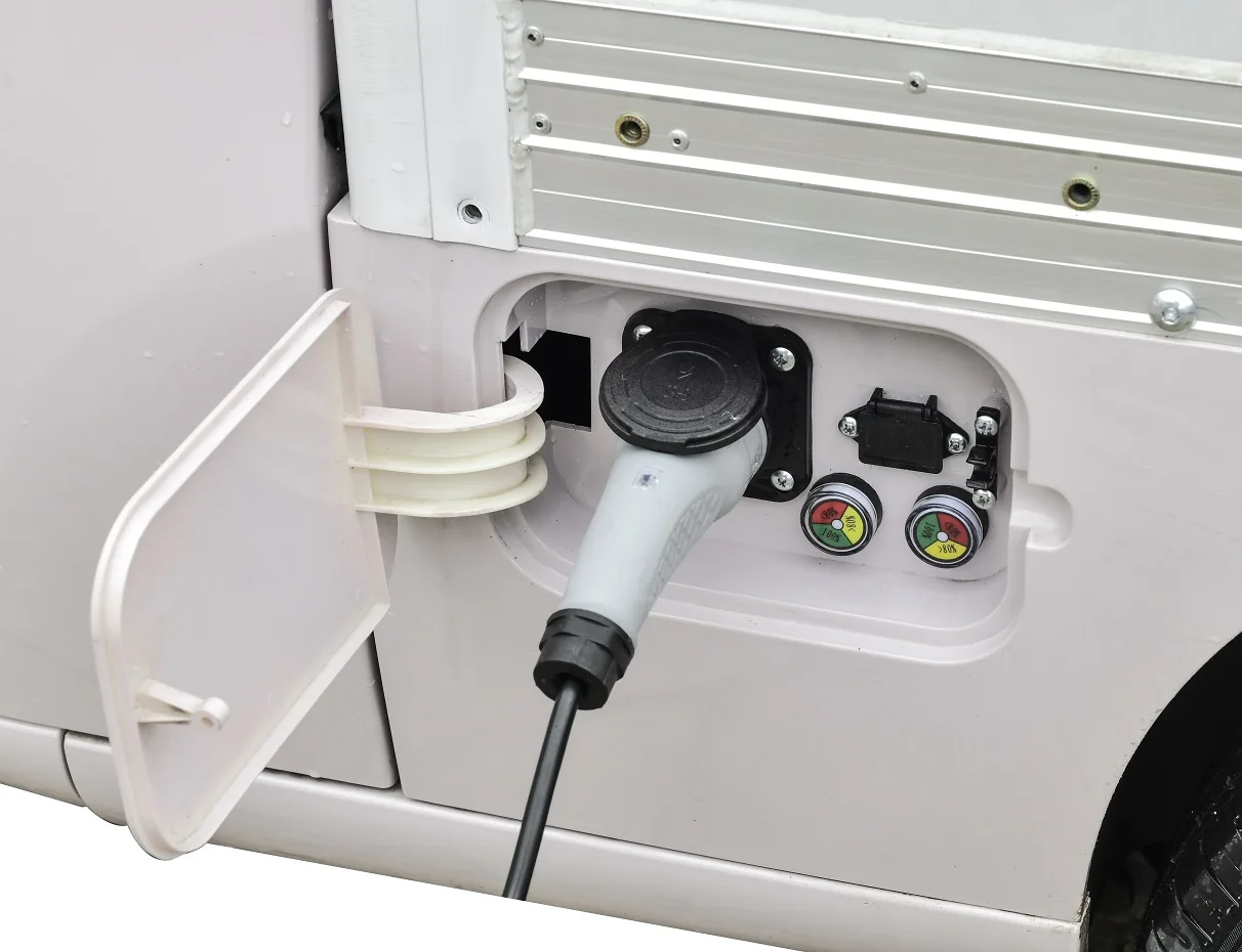 Auto motives new energy car EEC electric van Chinese manufacturer