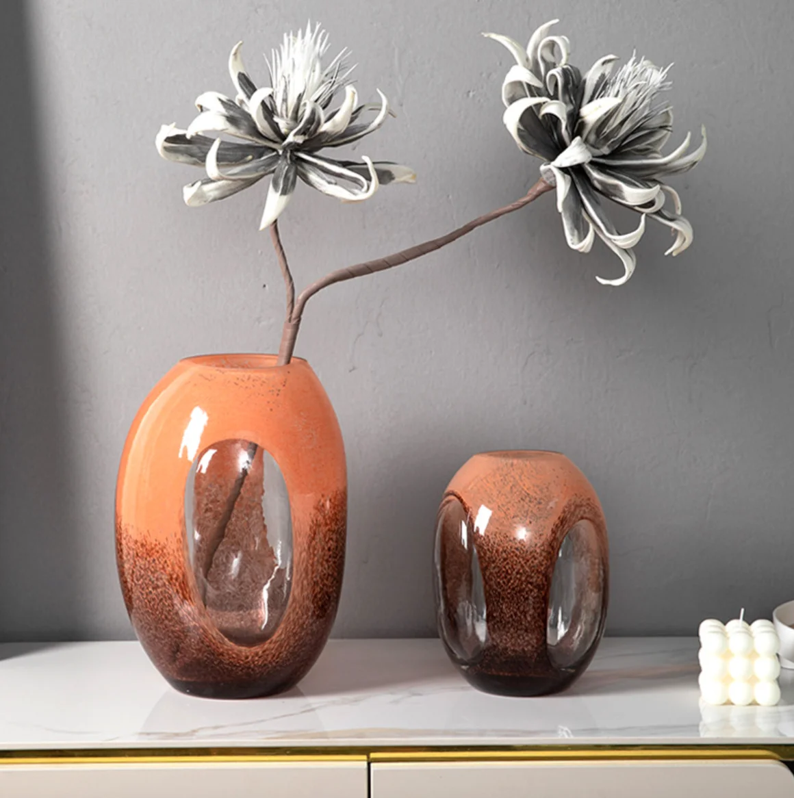 Double color art ornaments transparent amber glass vase ornaments home model room desktop flower arrangement heavy flower vase