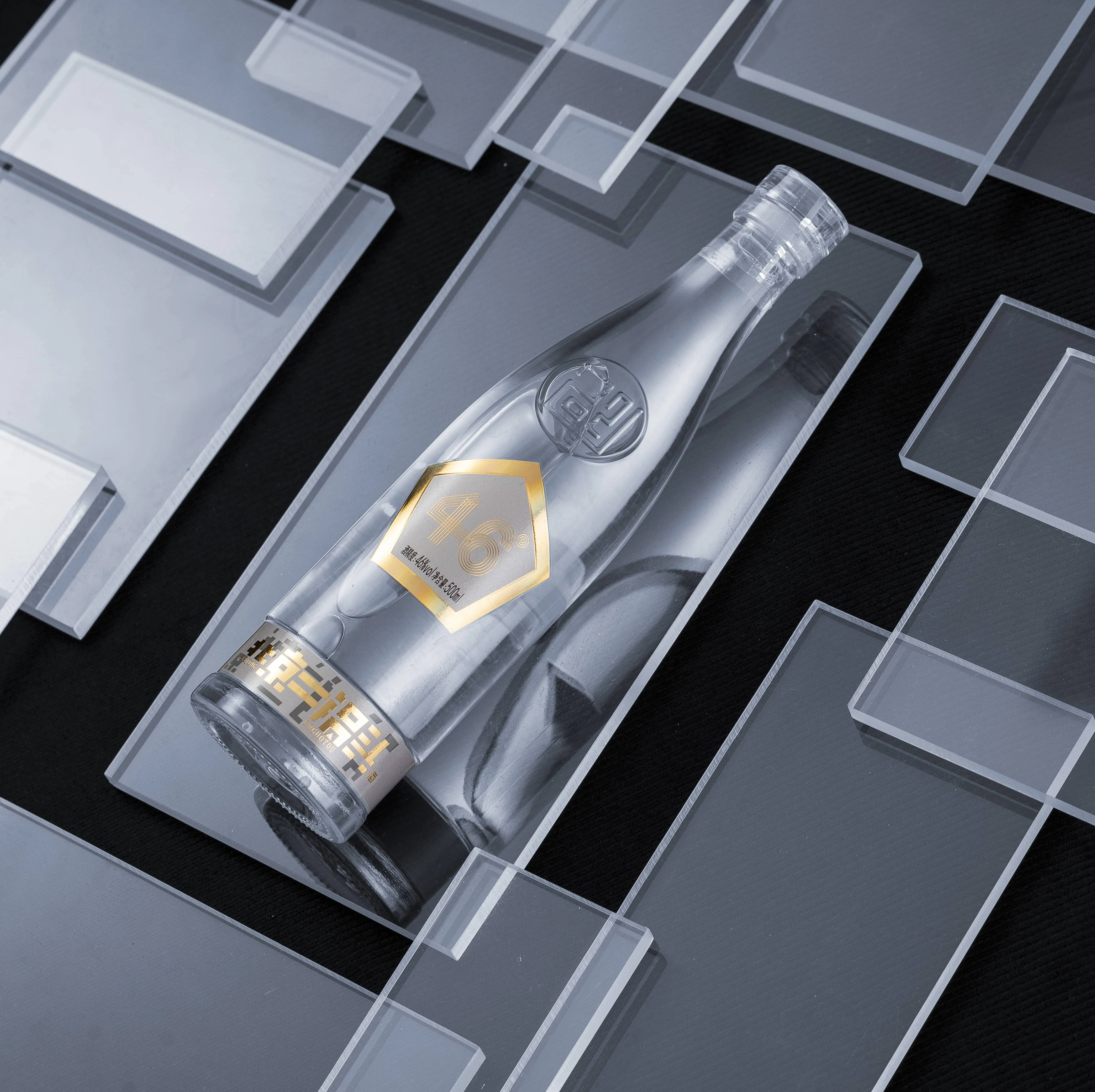 Beijing Erguotou Fragrant Chinese Liquor  46% Alcohol Content Alcoholic beverage vodka drinks whiskey