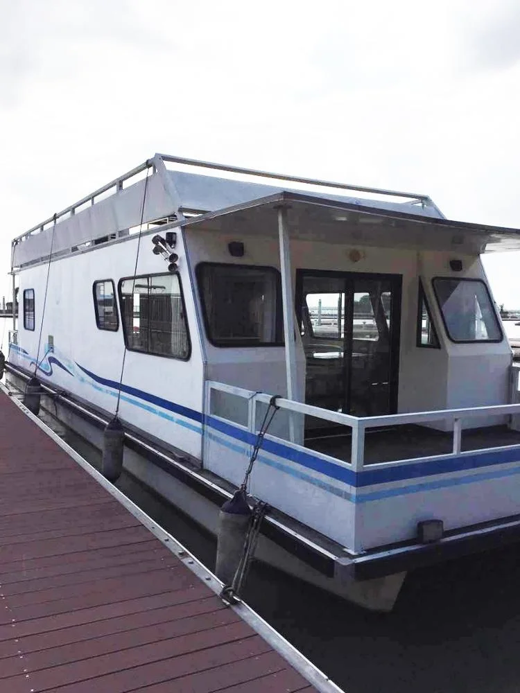 
Solar electric Power House Boat 