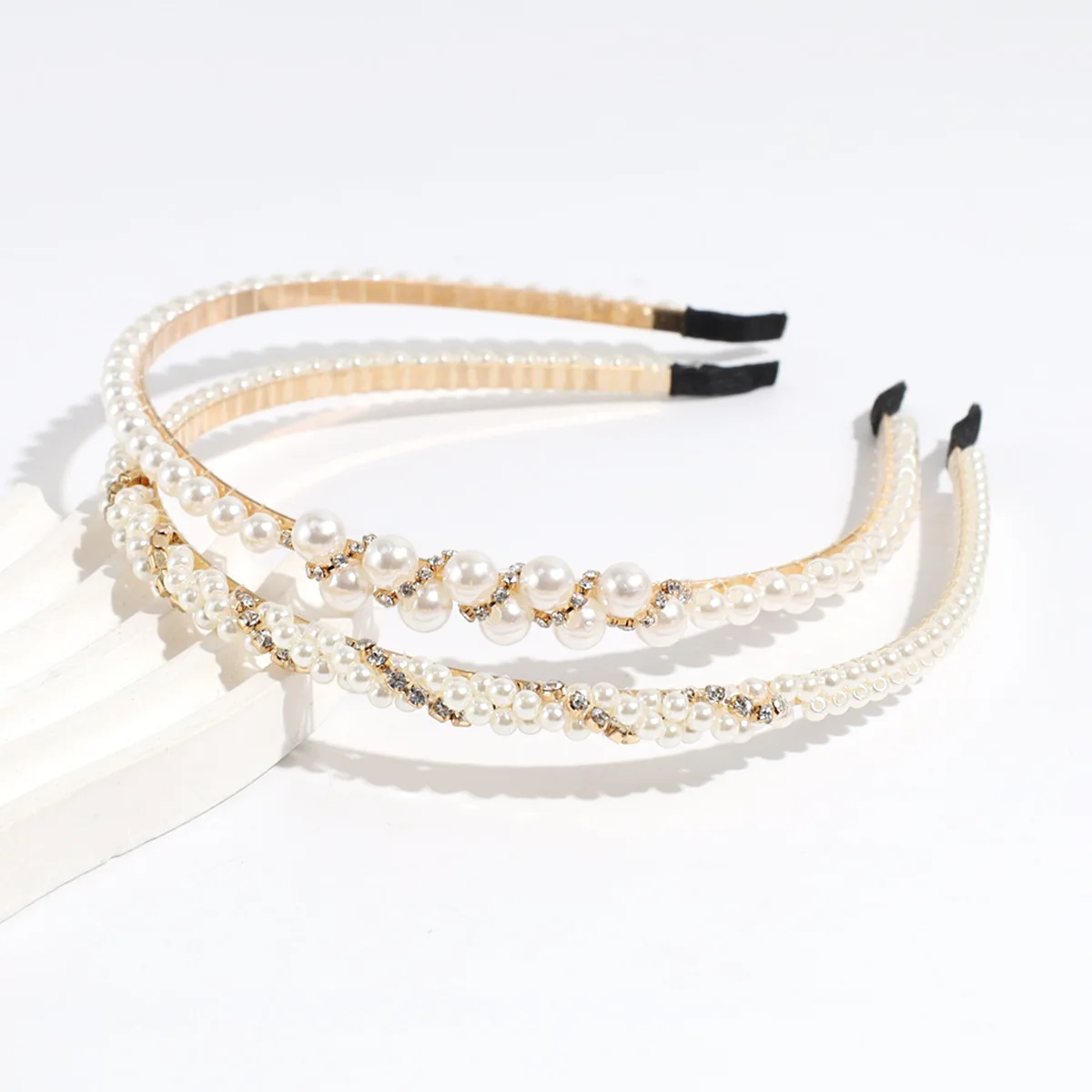 Designer Pearl Headbands For Women Artificial Pearl Lady Headband Headdress Girl Exquisite Intersect Hair Tie Curved