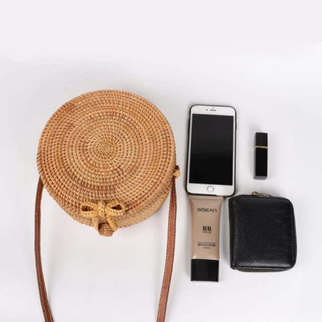 Factory Price High Quality Handwoven Round Rattan Wicker Woven Bag  with Leather Strap Crossbody Women Bag made in Vietnam